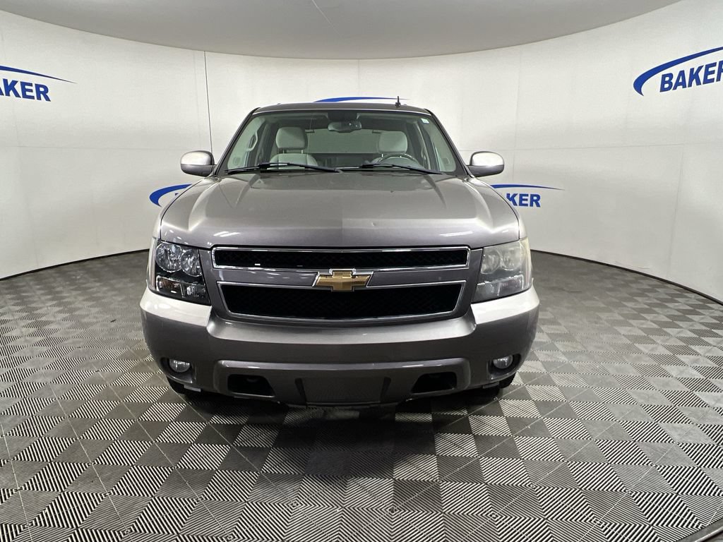 Used 2007 Chevrolet Avalanche LT AWD/4WD image 2
