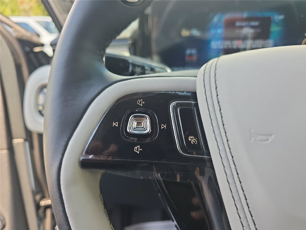 New 2026 Lincoln Aviator Reserve w/ Jet Appearance Package RWD image 22