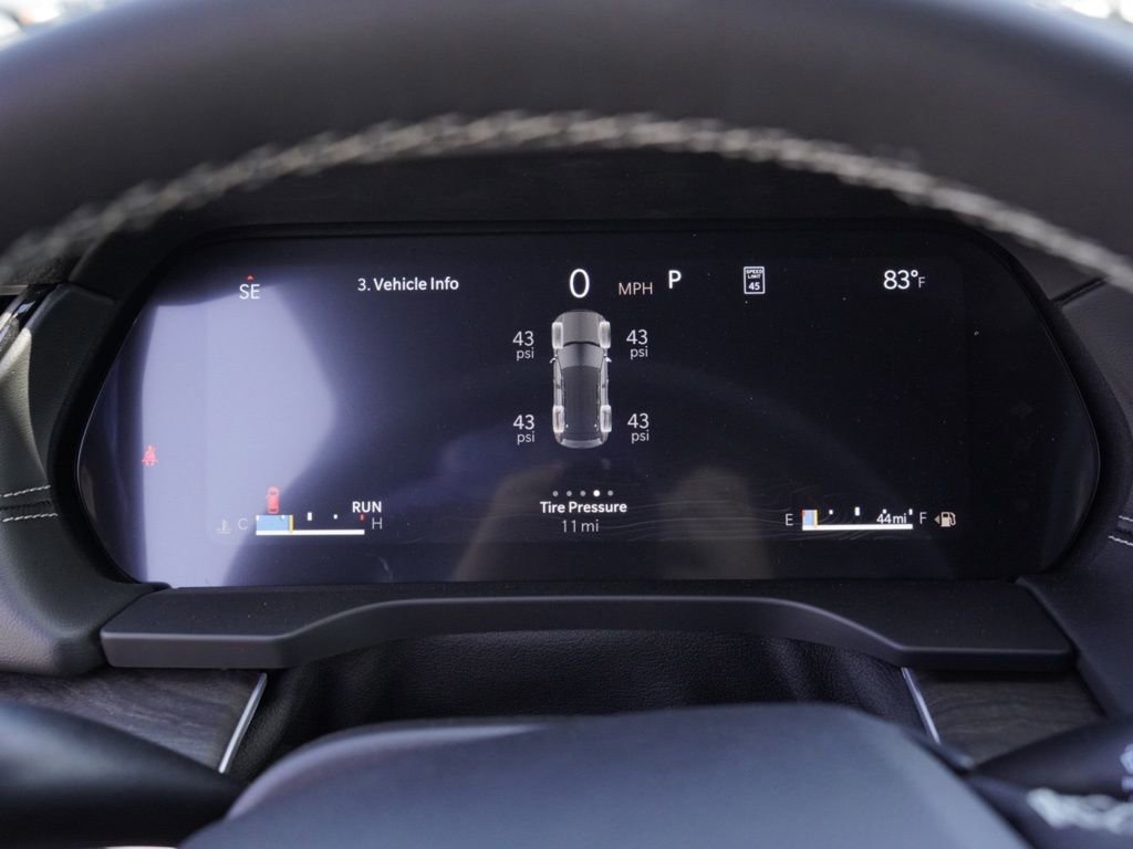 New 2026 Jeep Grand Cherokee Altitude AWD/4WD image 14