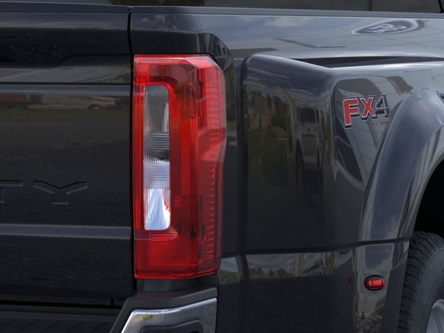 New 2026 Ford F350 4x4 Crew Cab DRW Super Duty image 21