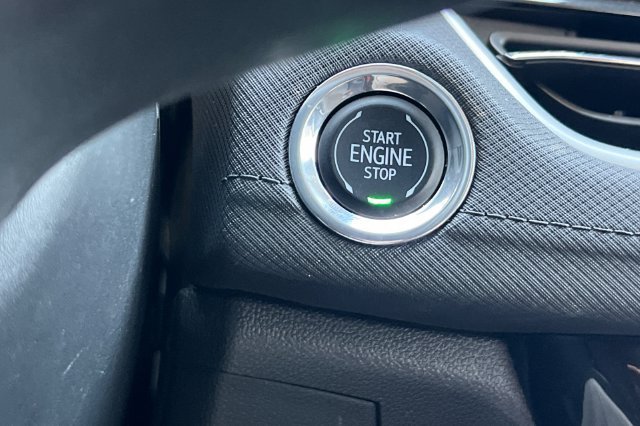 Used 2025 Chevrolet TrailBlazer LT FWD image 27