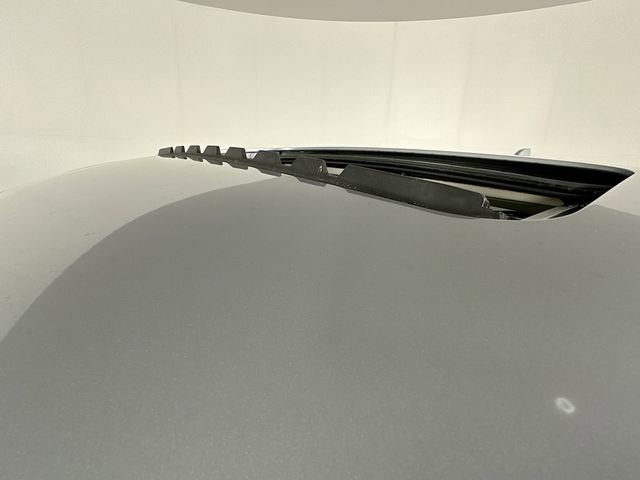 Used 2024 Honda HR-V EX-L image 9