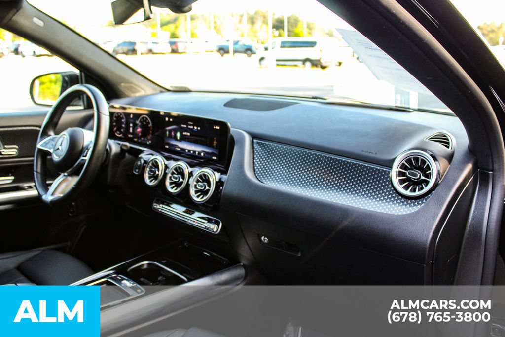 Used 2025 Mercedes-Benz GLA 250 image 22