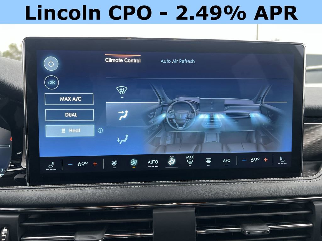 Used 2025 Lincoln Corsair Grand Touring w/ Equipment Group 302A image 17