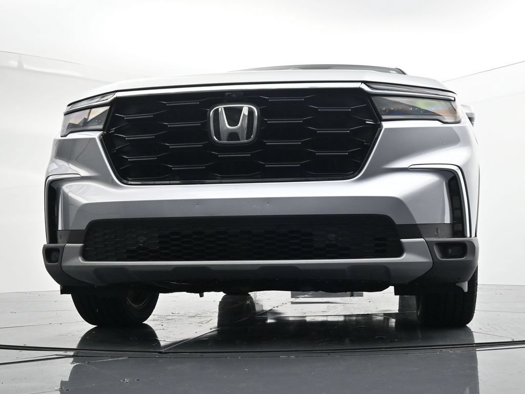 Used 2024 Honda Pilot Elite image 33