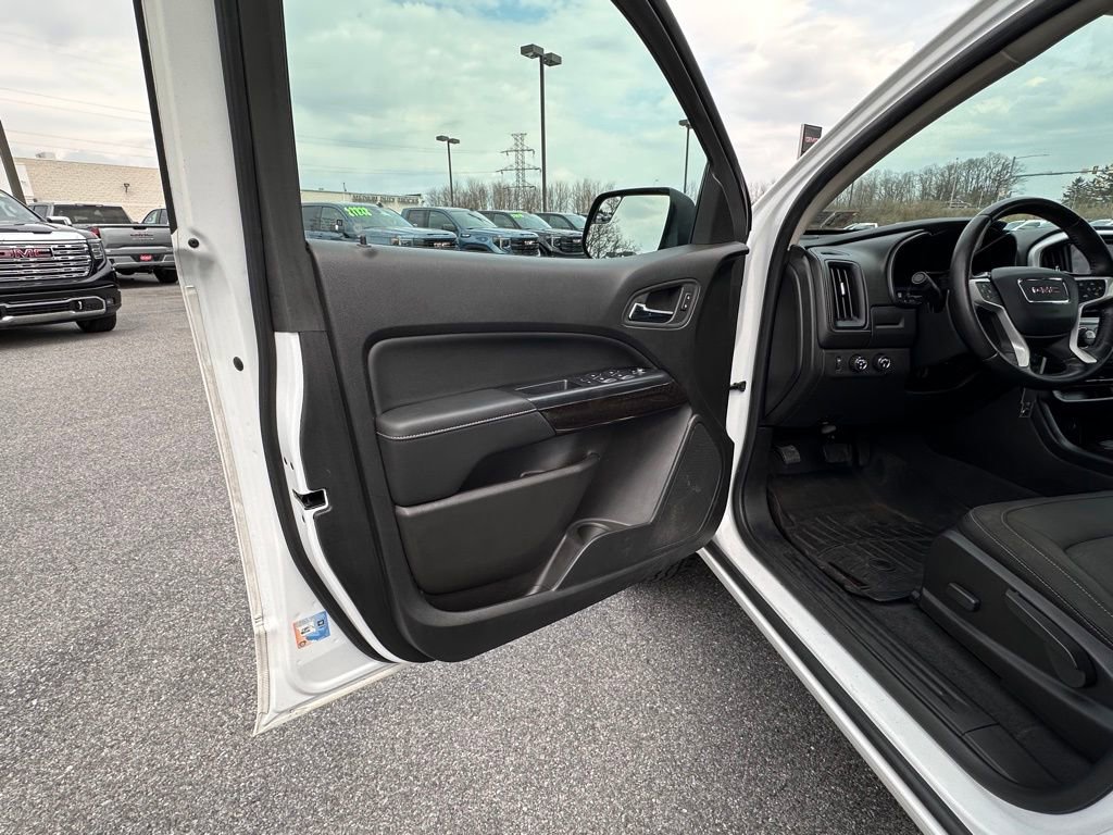 Used 2020 GMC Canyon SLE w/ Elevation Edition image 19