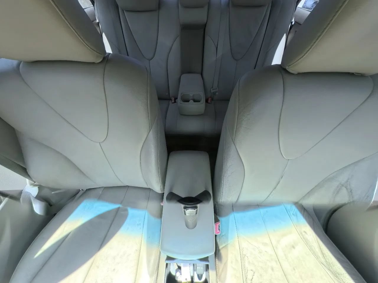 Used 2011 Toyota Camry LE w/ LE Extra-Value Pkg FWD image 25