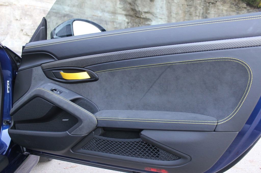 Used 2025 Porsche 718 Cayman GT4 RS image 34