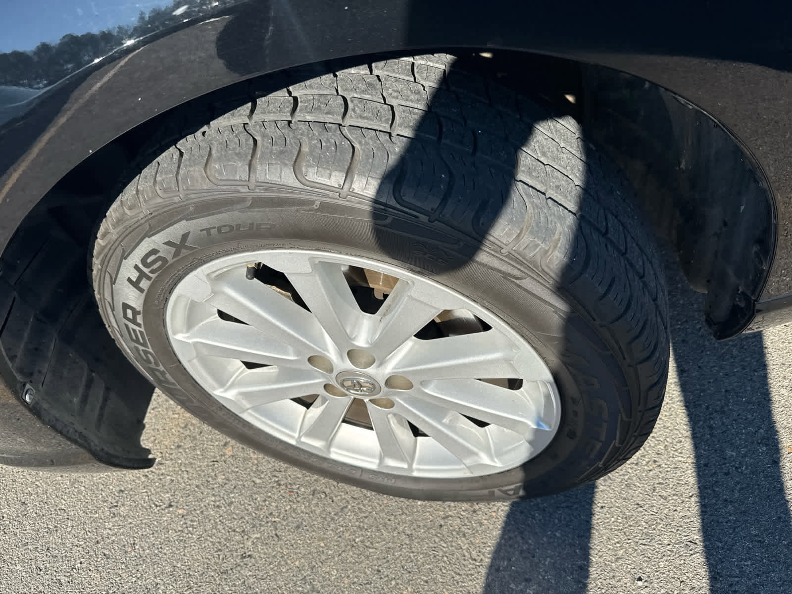 Used 2012 Toyota Venza XLE image 6