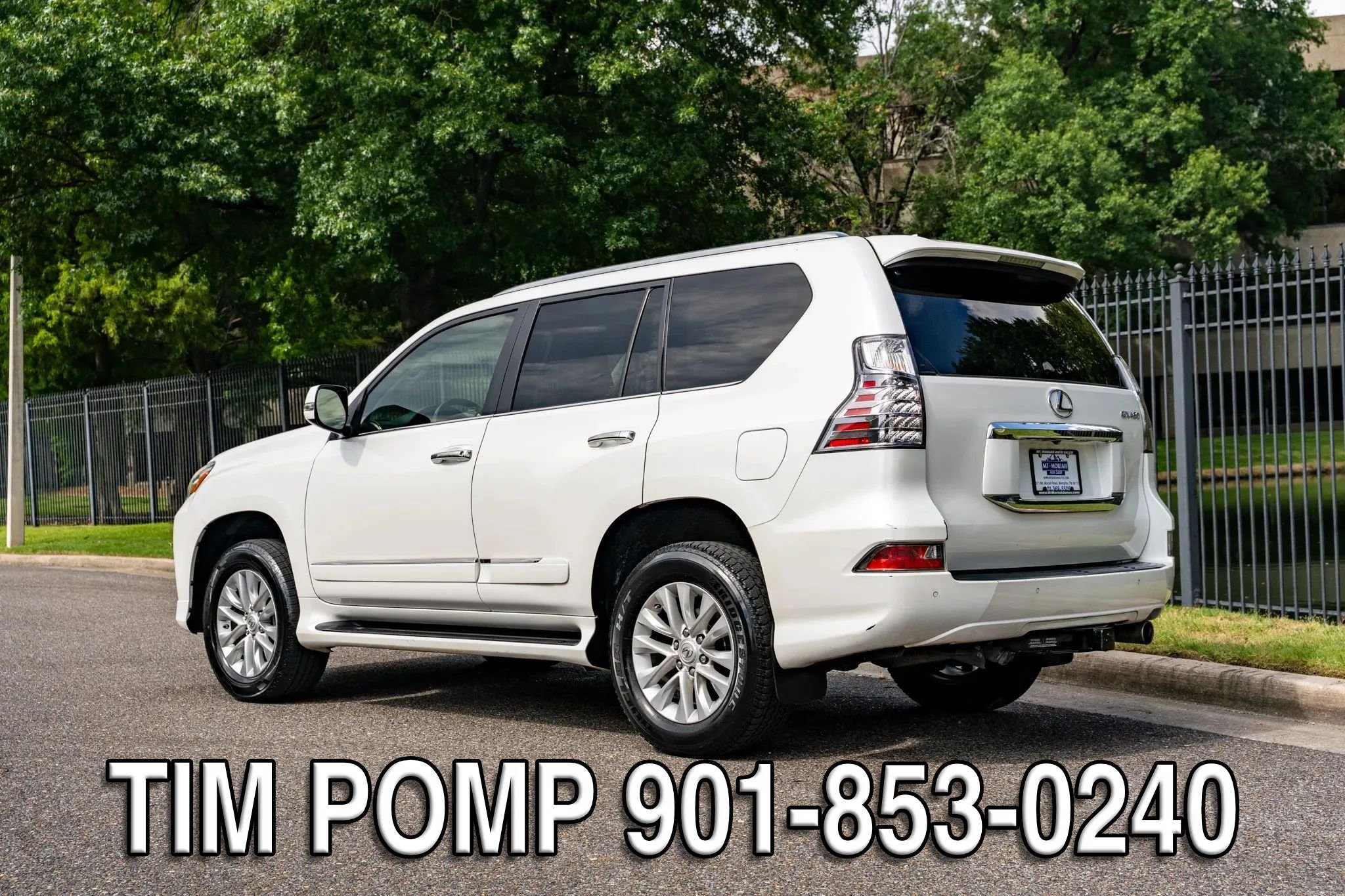 Used 2014 Lexus GX 460 w/ Premium Package AWD/4WD image 8