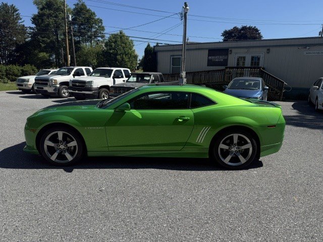 Used 2010 Chevrolet Camaro LT w/ LPO, Ground Effects Package RWD image 3