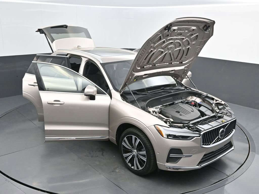 Certified 2023 Volvo XC60 B5 Plus image 35