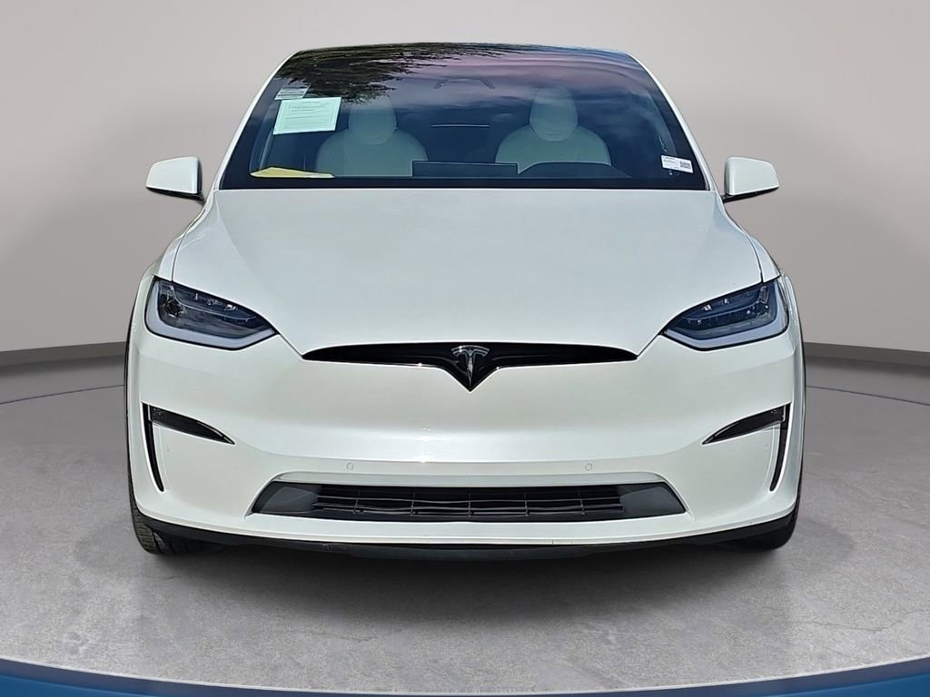 Used 2023 Tesla Model X image 3