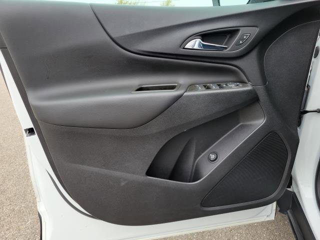 Used 2023 Chevrolet Equinox LT image 11