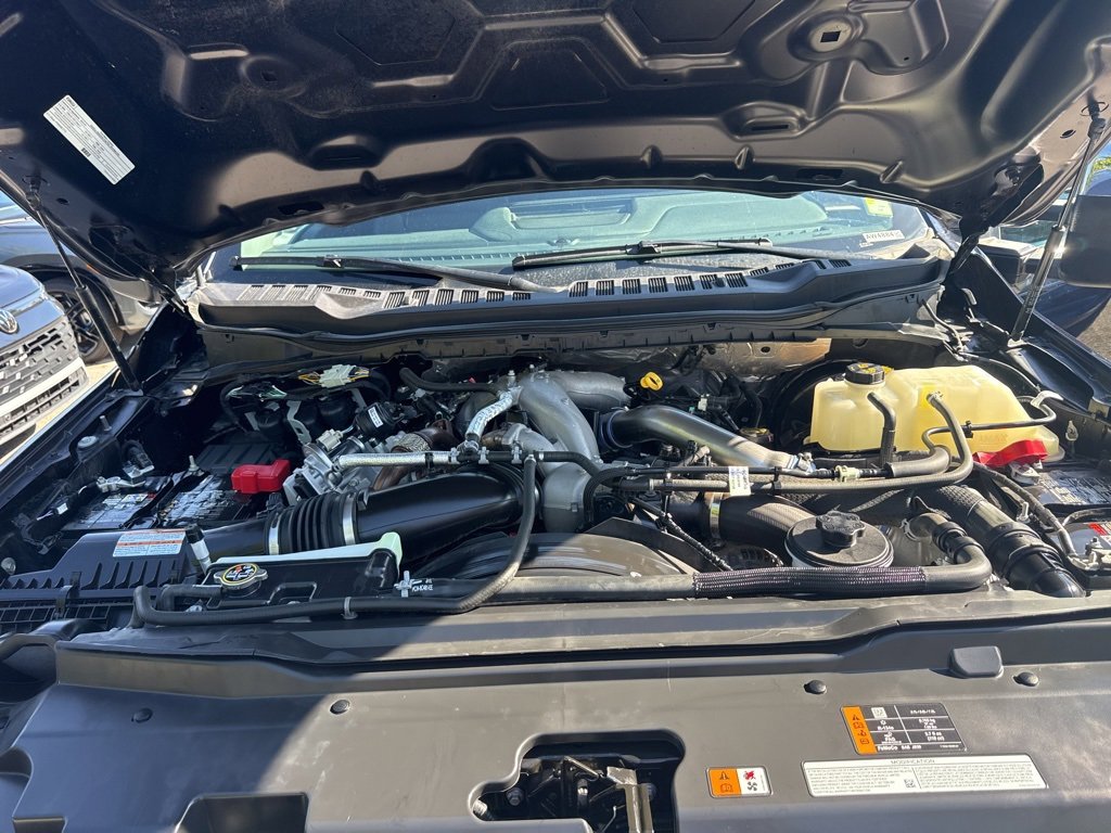 Used 2023 Ford F250 Lariat w/ Chrome Package image 42