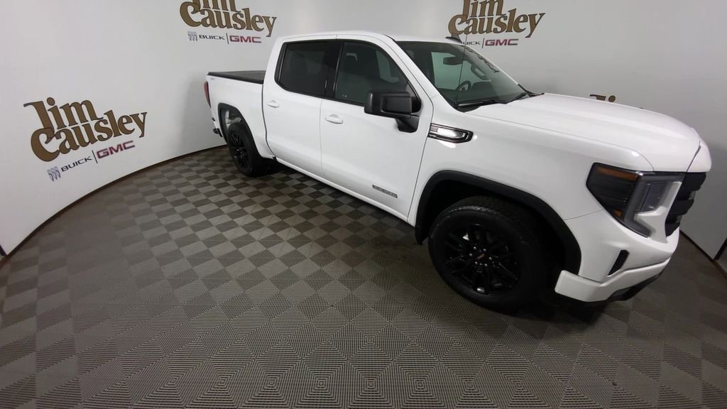 Used 2022 GMC Sierra 1500 Elevation image 2