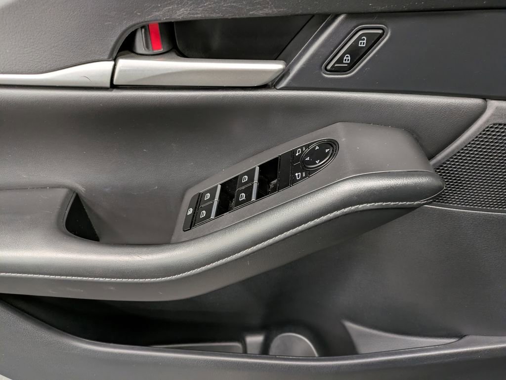 Certified 2023 MAZDA CX-30 AWD 2.5 S w/ Select Package image 10