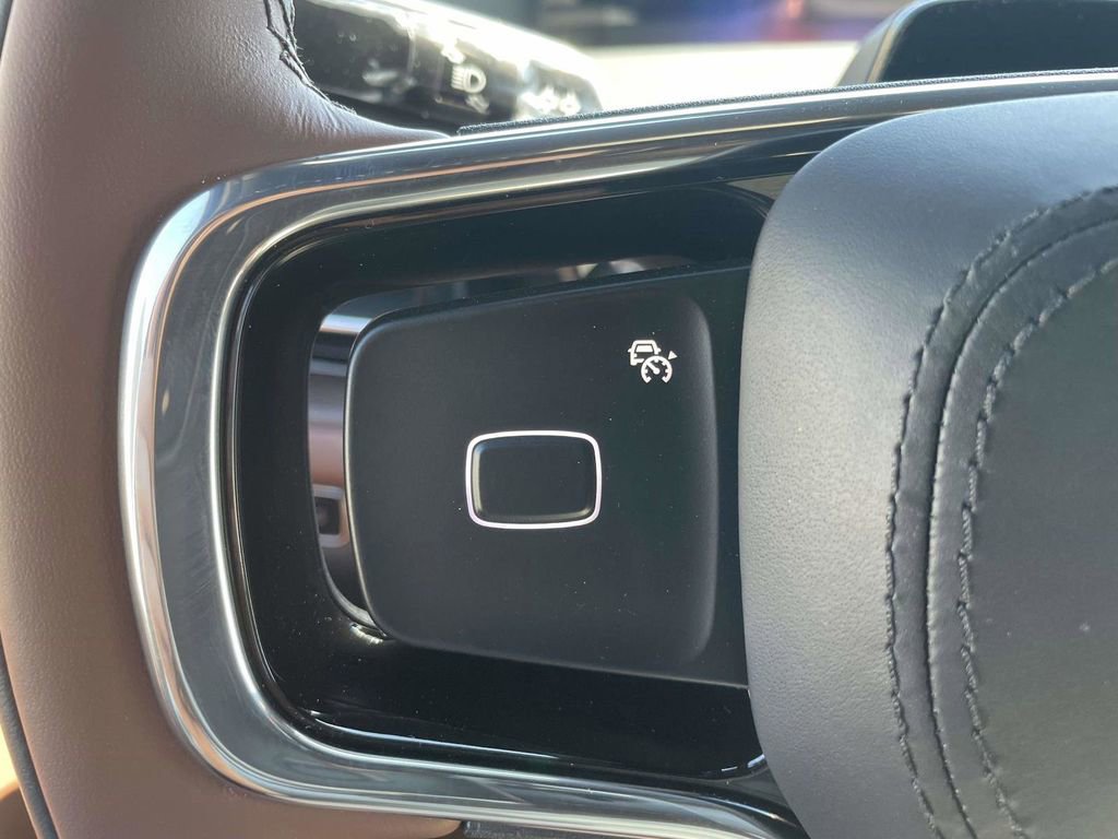 New 2025 Lincoln Navigator L Reserve image 24