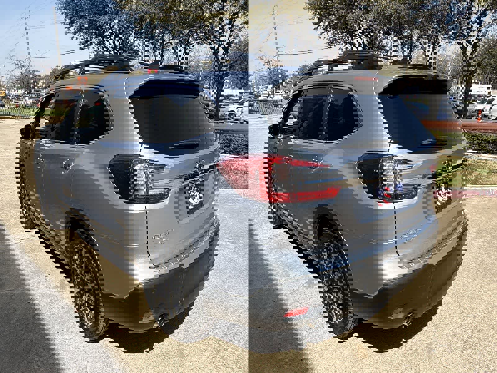 Used 2025 Subaru Ascent Touring w/ Popular Package #2 image 12