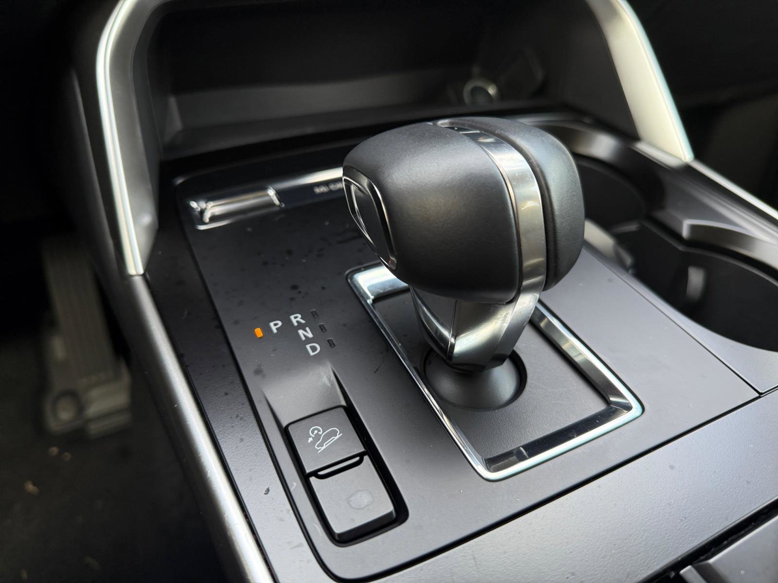 Certified 2025 MAZDA CX-90 3.3 Turbo w/ Select Package image 32