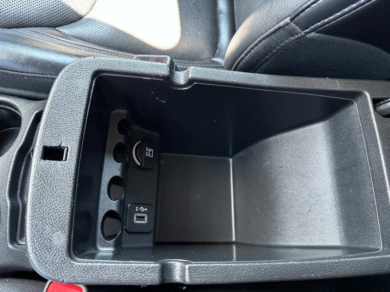 Used 2019 Jeep Cherokee Limited image 43