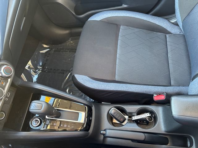 Used 2025 Nissan Versa SV image 32