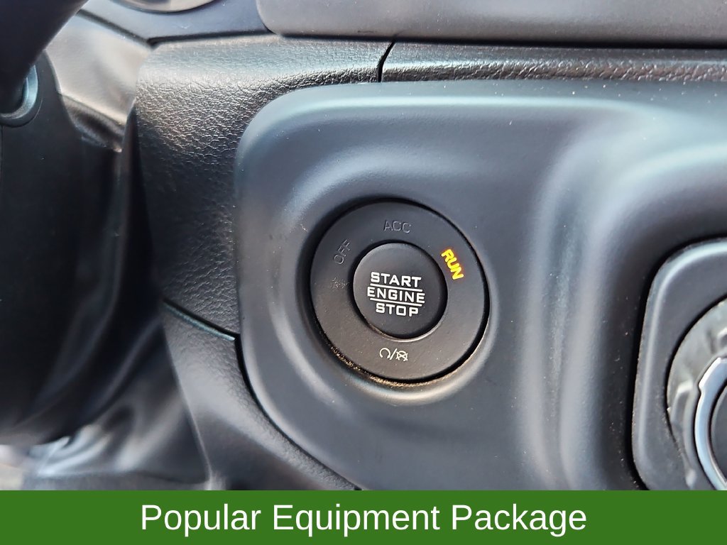 Used 2023 Jeep Gladiator Sport AWD/4WD image 17