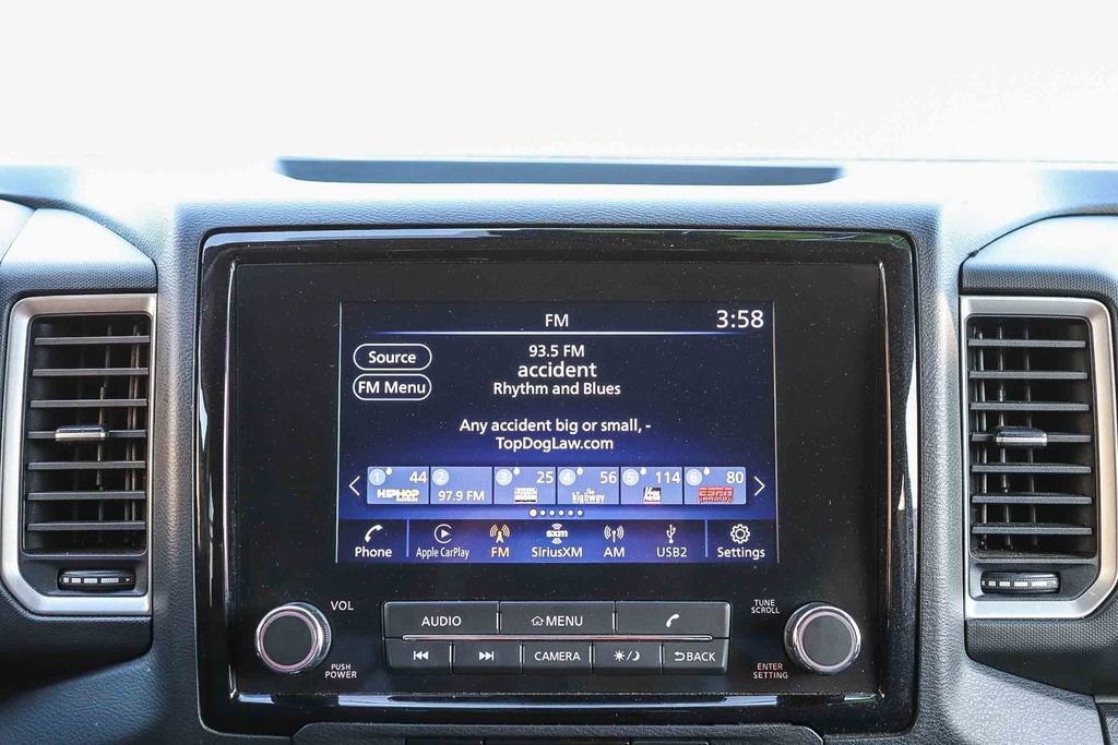 Used 2023 Nissan Frontier SV image 15