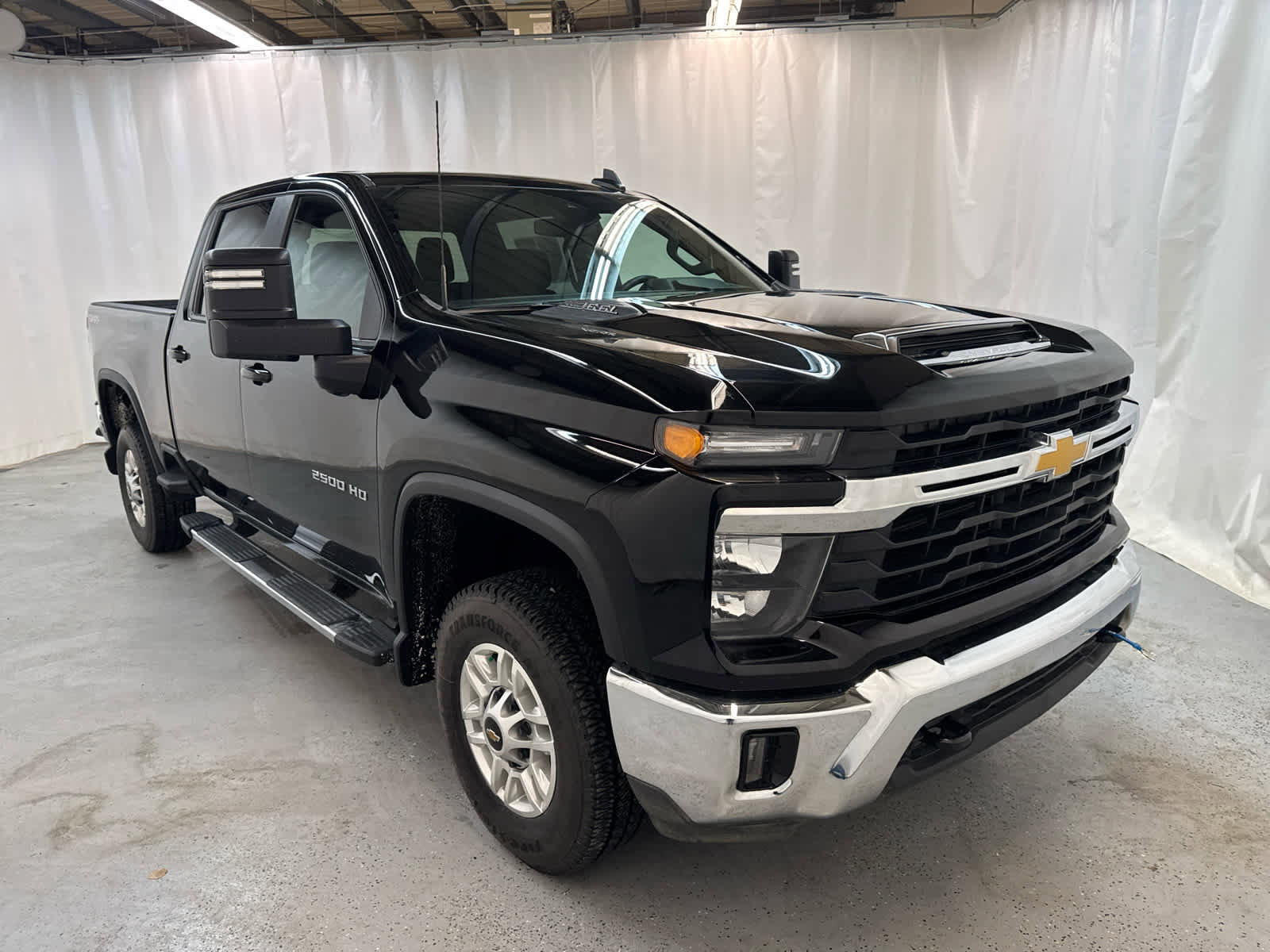 Certified 2025 Chevrolet Silverado 2500 LT w/ Convenience Package image 8