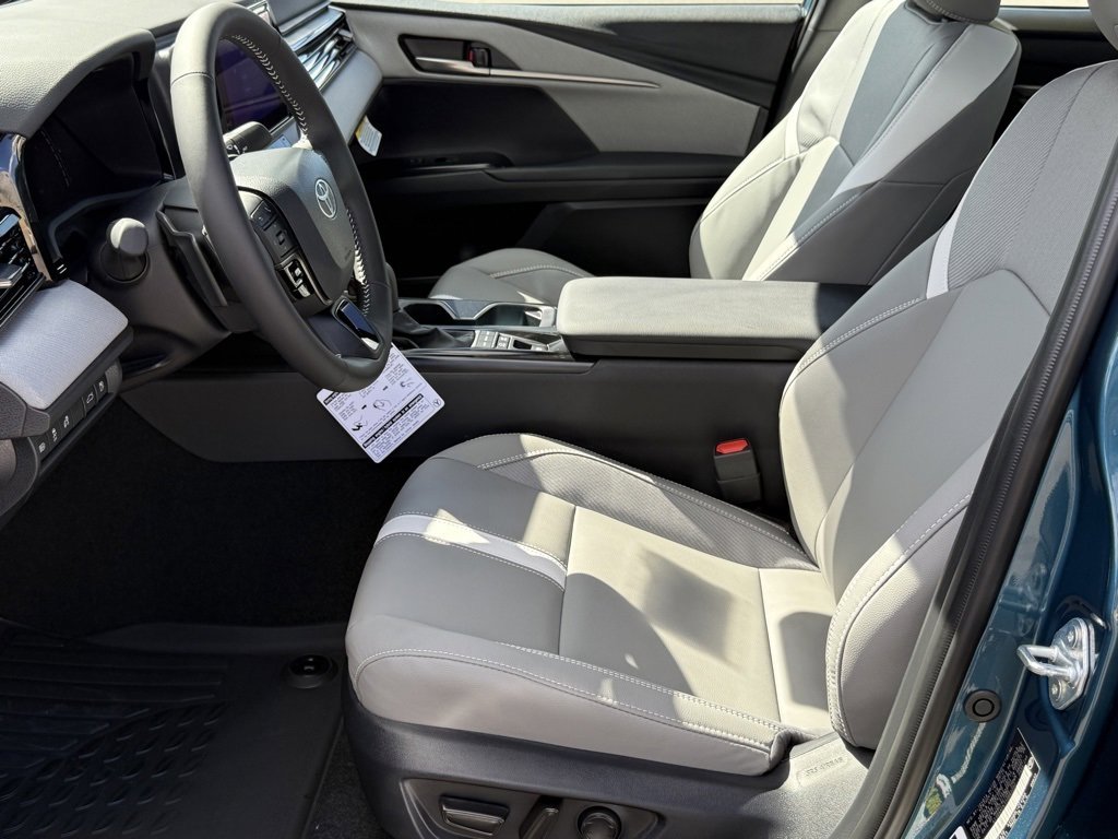 New 2026 Toyota Camry SE image 16