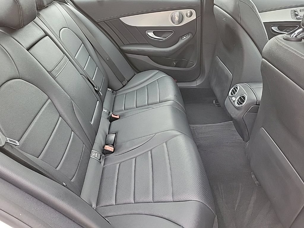 Used 2015 Mercedes-Benz C 300 4MATIC Sedan image 14