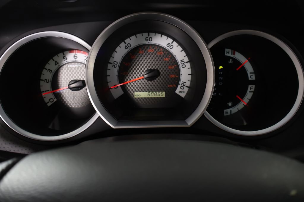 Used 2014 Toyota Tacoma 4x4 Double Cab w/ TRD Sport Package image 23