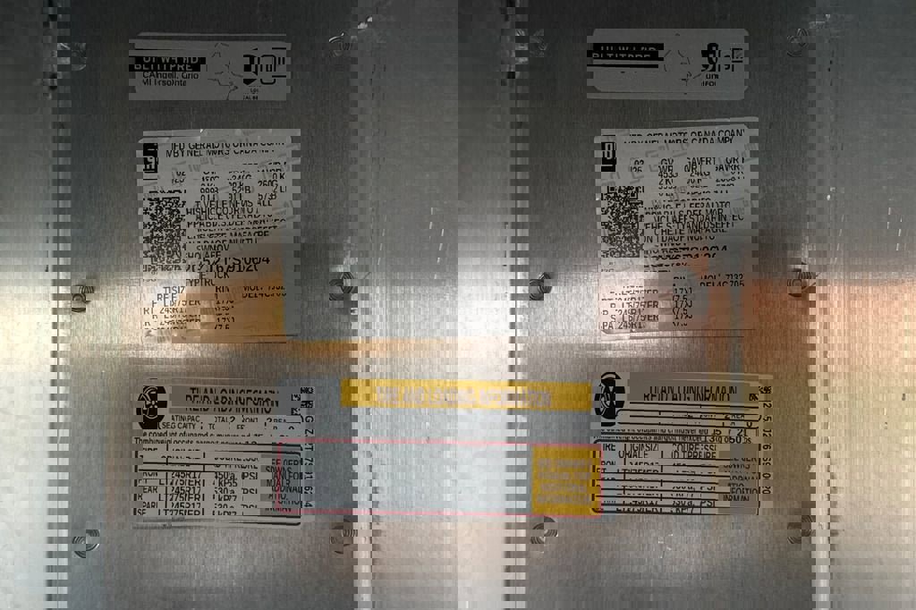 New 2025 Chevrolet Brightdrop 400 w/ Power Door Package image 28