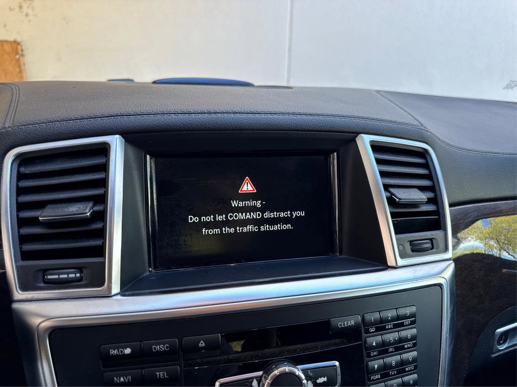 Used 2015 Mercedes-Benz GL 450 4MATIC w/ Appearance Package image 14