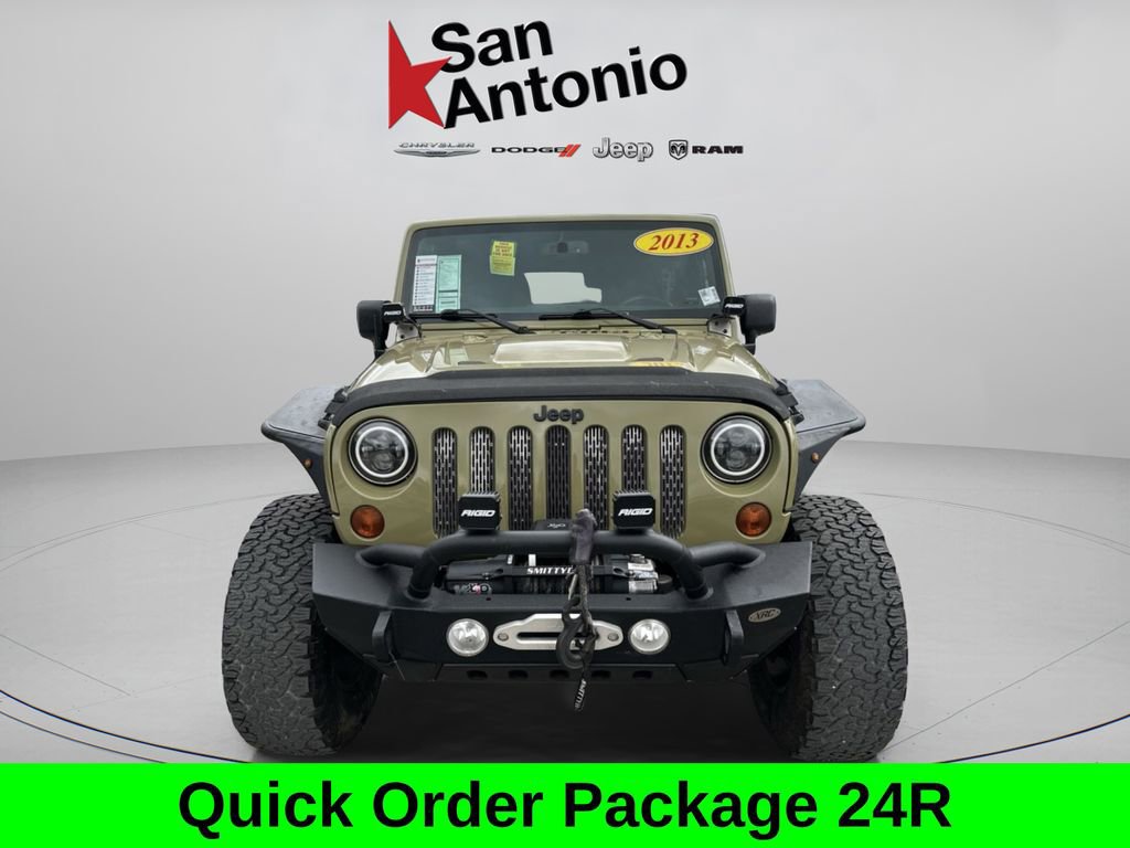 Used 2013 Jeep Wrangler Unlimited Rubicon w/ Connectivity Group image 3