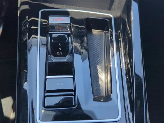 Used 2024 Volkswagen GTI S FWD image 28