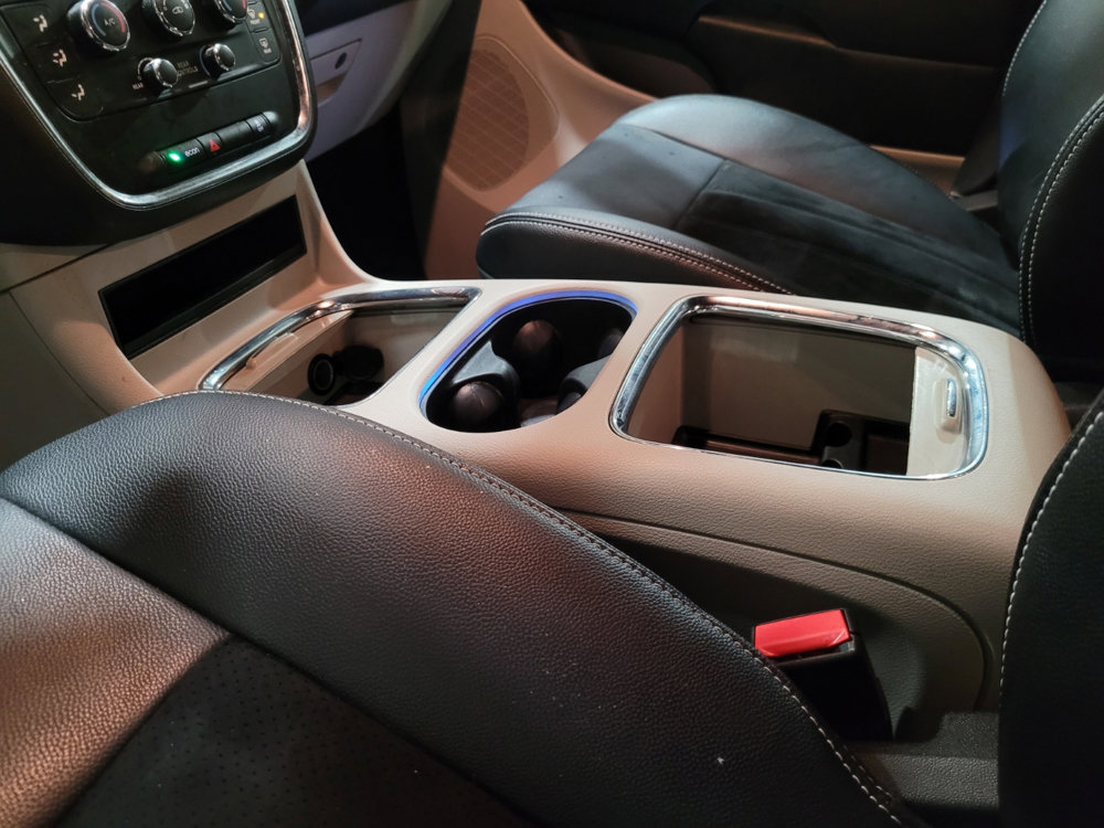 Used 2018 Dodge Grand Caravan SXT image 26