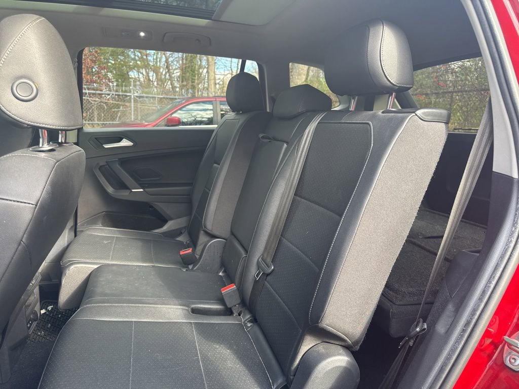 Used 2020 Volkswagen Tiguan SEL w/ 3rd Row Seat Package image 20