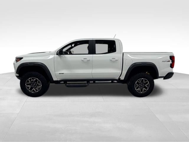 Certified 2024 Chevrolet Colorado ZR2 w/ ZR2 Convenience Package III image 3