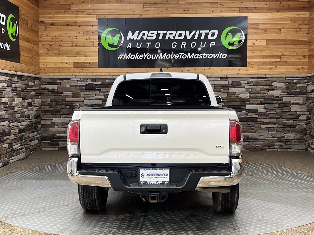 Used 2023 Toyota Tacoma TRD Off-Road AWD/4WD image 32
