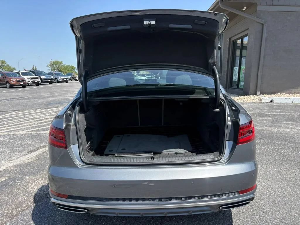 Used 2019 Audi A4 2.0T Premium Plus AWD/4WD image 10