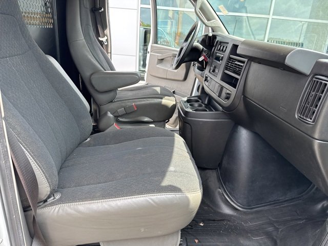Certified 2023 Chevrolet Express 2500 w/ Driver Convenience Package image 23
