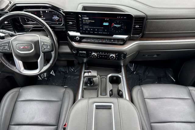 Used 2022 GMC Sierra 1500 SLT w/ SLT Premium Package AWD/4WD image 15
