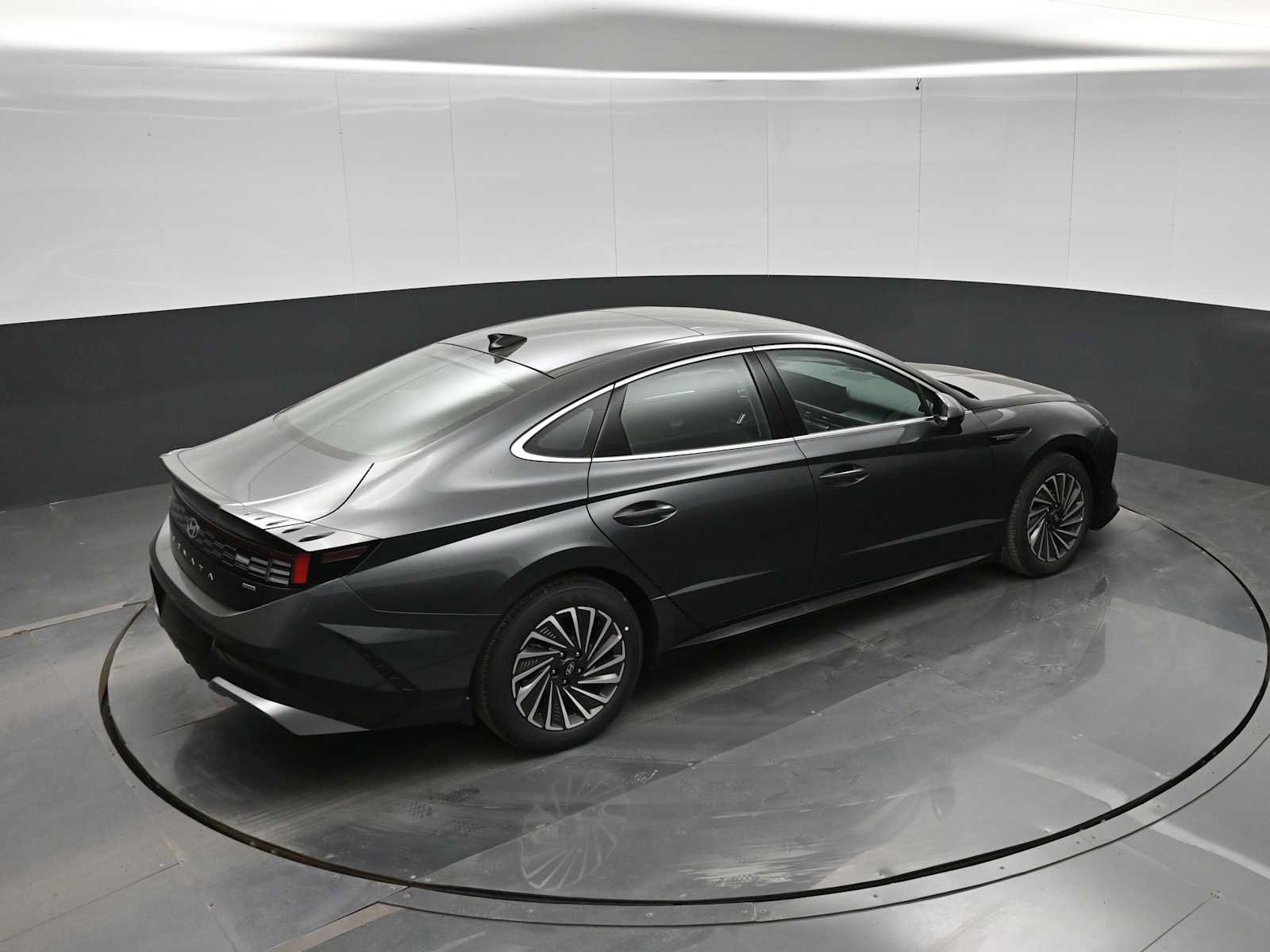 New 2026 Hyundai Sonata SEL FWD image 30