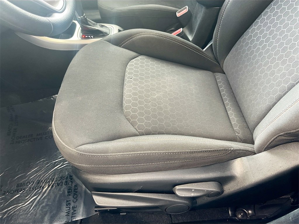 Used 2021 Jeep Compass Sport image 18