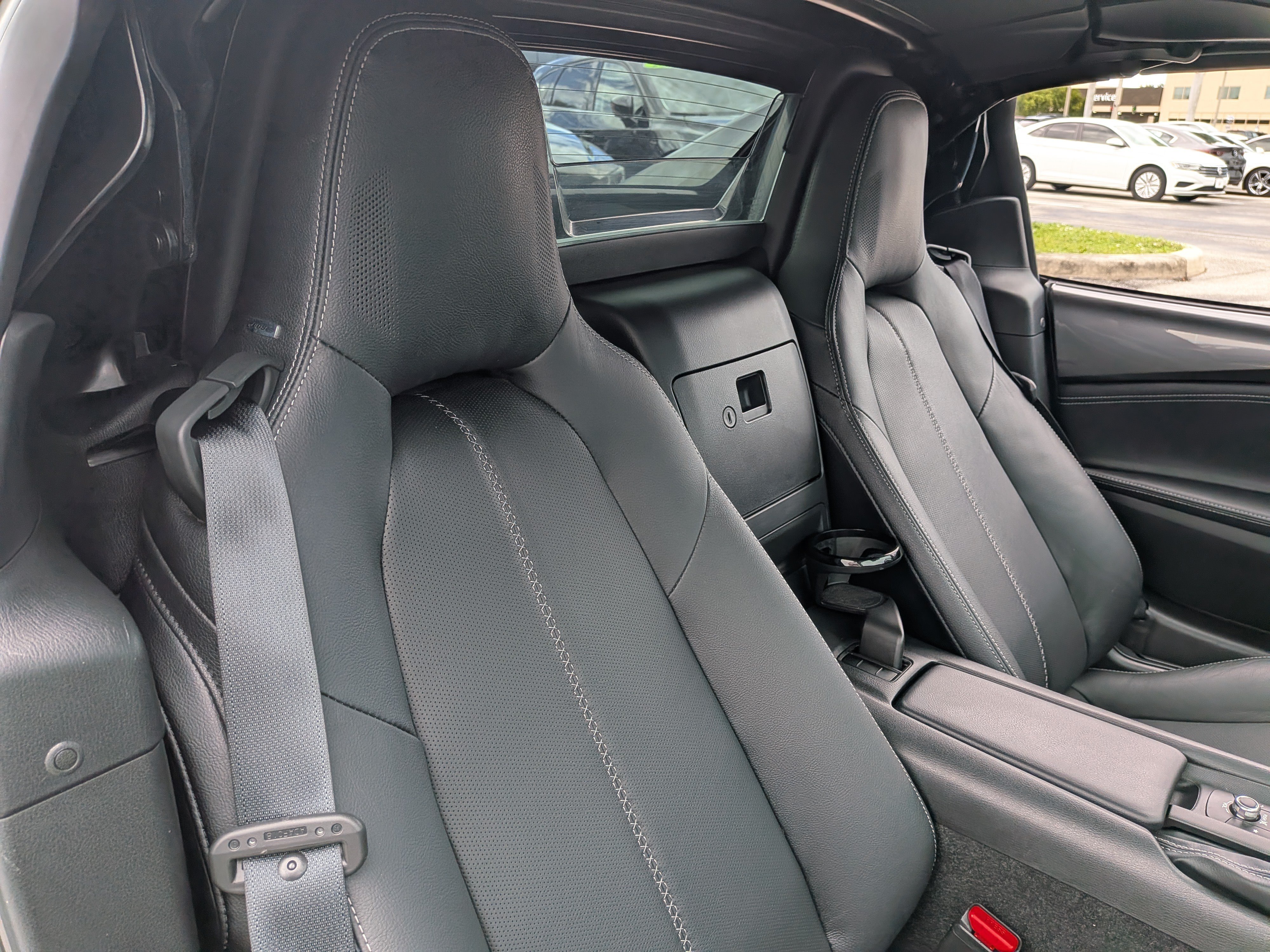 Used 2022 MAZDA MX-5 Miata RF Grand Touring RWD image 13