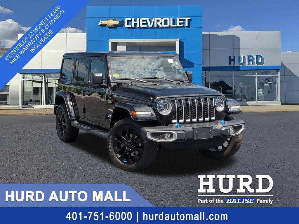 Used 2023 Jeep Wrangler Unlimited Sahara w/ Cold Weather Group AWD/4WD image 1