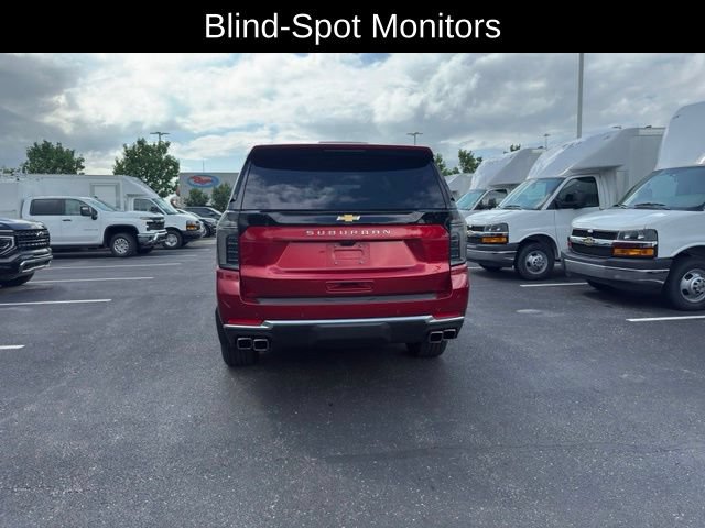 Used 2025 Chevrolet Suburban High Country AWD/4WD image 4