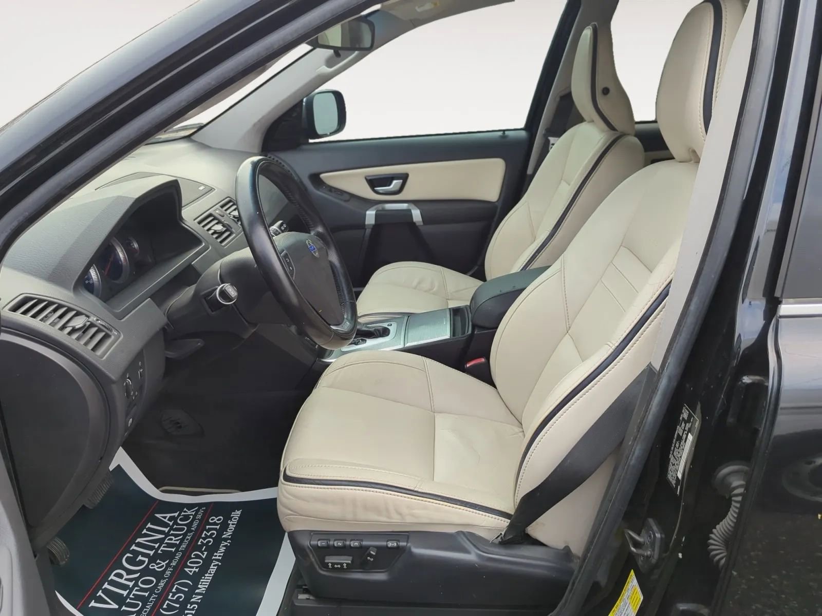 Used 2011 Volvo XC90 3.2 R-Design image 13