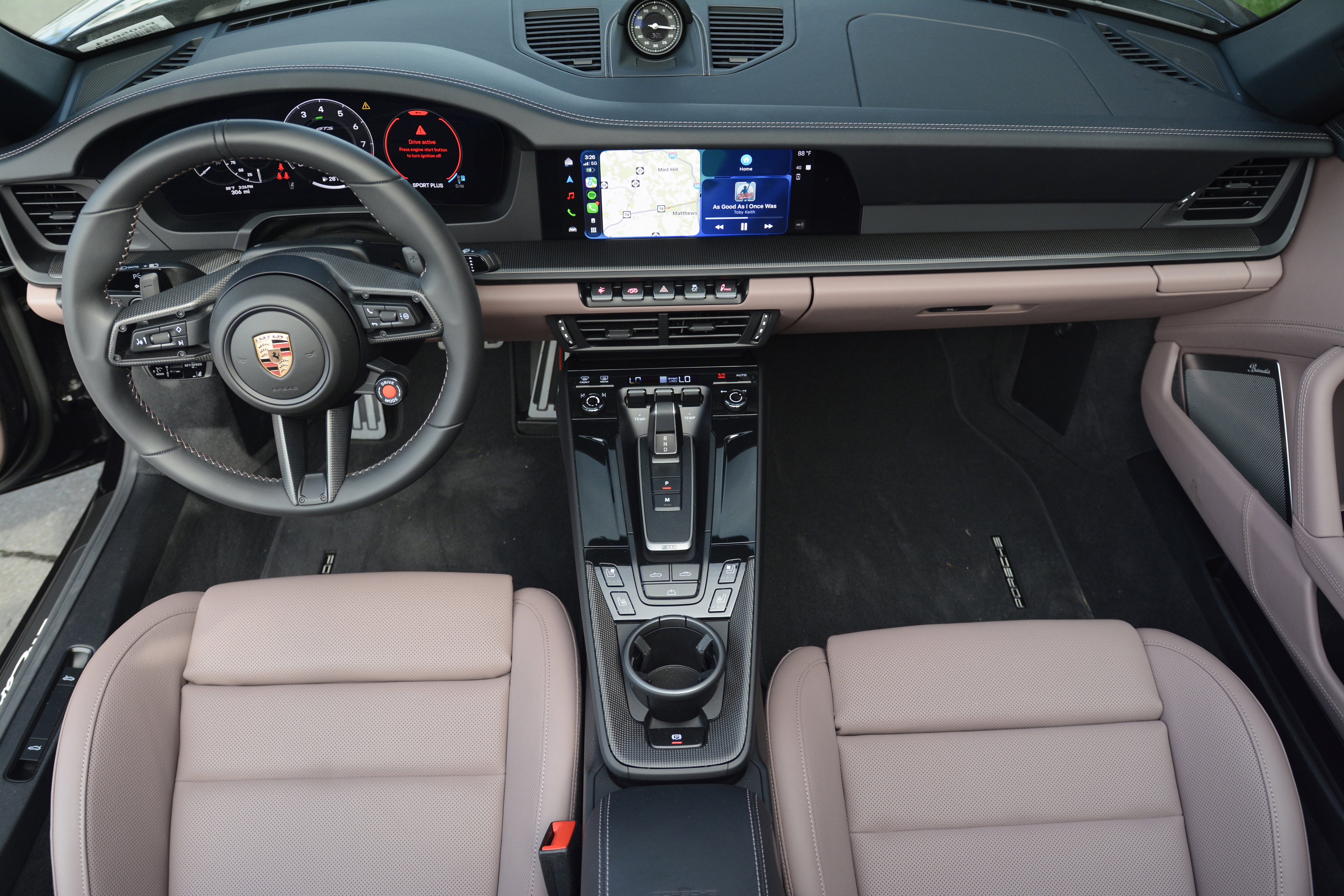 Certified 2026 Porsche 911 GTS image 12